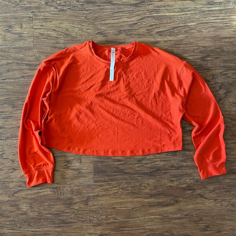 Lululemon top - Picture 3 of 5